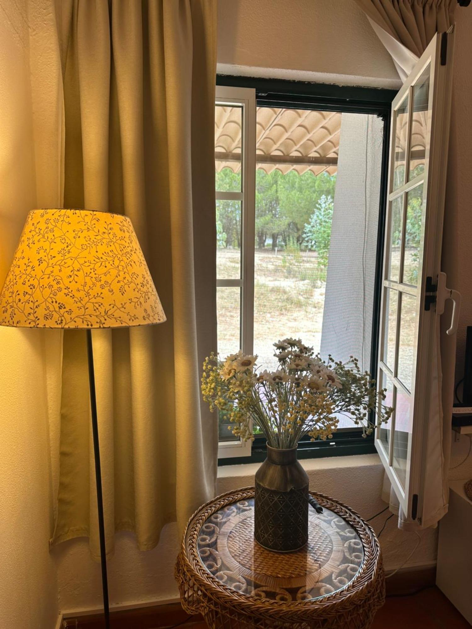 Monte Da Tojeirinha Guest House มอนตาจิล ภายนอก รูปภาพ